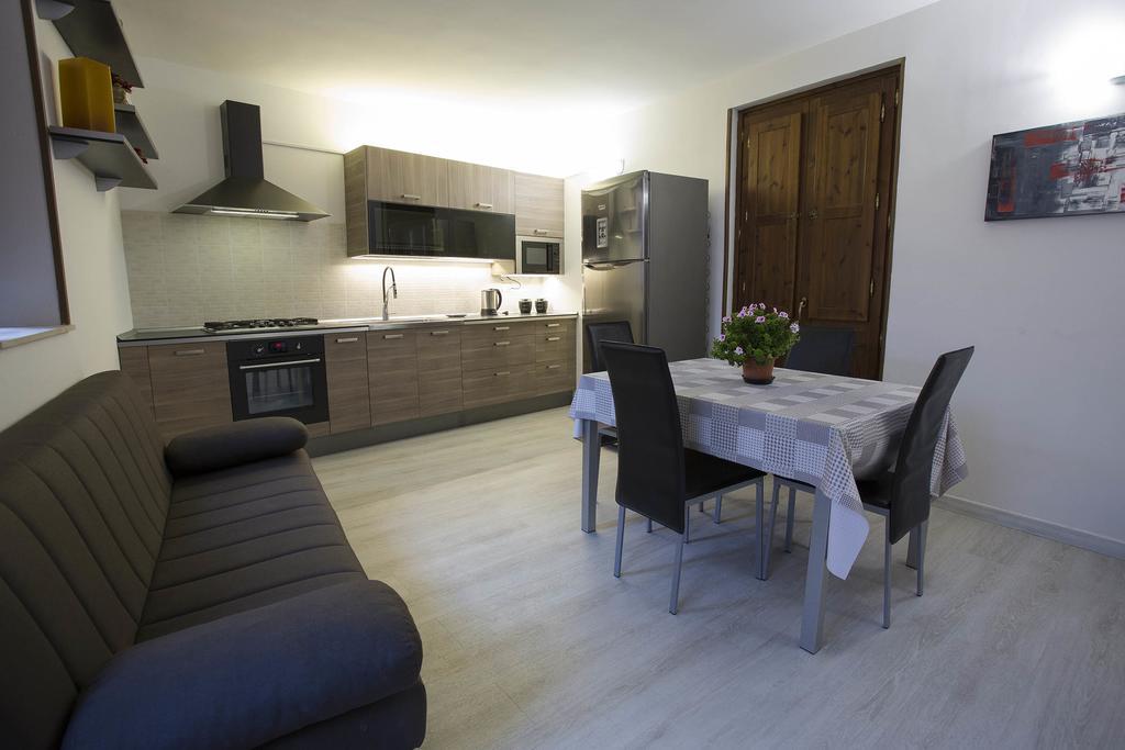 Damarete Apartment *